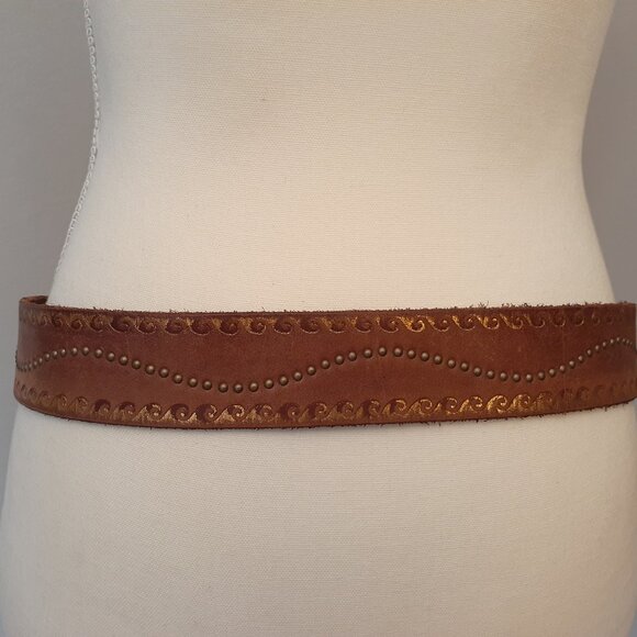 Streets Ahead Cross Buckle Belt main image 9